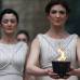 Foto Reuters - En un d&#237;a c&#225;lido y soleado en el lugar que acogi&#243; los Juegos de la Antig&#252;edad, una actriz que interpretaba a la m&#225;xima sacerdotisa encendi&#243; la llama con ayuda de un espejo parab&#243;lico.