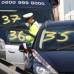 Reuters - Un polic&#237;a enumera los 130 veh&#237;culos implicados en este accidente.