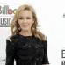 Archivo Reuters - La estrella del pop australiana Kylie Minogue, de 44 a&#241;os, fue diagnosticada con c&#225;ncer de pecho en el 2005, fue operada y se someti&#243; a quimioterapia. Su &quot;Showgirl Homecoming Tour&quot; 2006 represent&#243; su regreso a los escenarios luego de la enfermedad.
