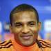 Efe - Florent Malouda, jugador franc&#233;s, delantero del Chelsea FC de la Liga Premier inglesa, jugar&#225; en el equipo de Messi y sus amigos. Llevar&#225; el n&#250;mero 15 en la camiseta.