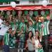 Julio C&#233;sar Herrera - El blanco y el verde fueron los colores que predominaron en la mayor&#237;a de las calles de los barrios de Medell&#237;n.
