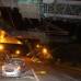 Julio C&#233;sar Herrera - Parte de la estructura impact&#243; sobre el parabrisa de un Chevrolet Spark que transitaba por el lugar.