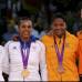 Foto Reuters - Al final, una sonrisa marc&#243; su lugar en el podio.