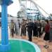 Reuters - "Kim Jong-un parece dar a los jóvenes la esperanza de un cambio, en especial a las mujeres jóvenes, una impresión favorable de él, aunque pueda incomodar a los viejos conservadores norcoreanos", dijo Cheong Seong-chang, miembro senior del Sejong Institute.