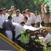 Alex Andr&#233;s Hereira - Miles de seguidores del Cacique de La Junta acompa&#241;aron la salida del f&#233;retro del artista de la plaza Alfonso L&#243;pez en la ciudad de Valledupar con rumbo al cementerio del Eccehomo.