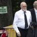 Reuters - El actor Dominic Chianese, en la serie mentor y t&#237;o de Tony Soprano llega a la Catedral de San Juan el Divino en Nueva York.