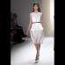 AP - Calvin Klein se une a la tendencia, con el aporte de las transparencias