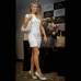 Colprensa - Vestida de blanco y con una cartera del mismo color, Paris llegó a la rueda de prensa.