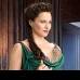 Cortes&#237;a starz.com - Lucretia Batiatus (Lucy Lawless): Es la arrogante viuda de Lentulus. Lucretia fue seriamente herida por Crixus, su amante, durante el &#250;ltimo episodio de Sangre y Arena.