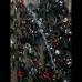 Reuters - En los alrededores de la plaza Tahrir, miles de manifestantes respondieron con piedras a los gases lacrim&#243;genos, balines y pelotas de goma que disparaban los agentes de seguridad.