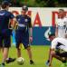 COLPRENSA - La Selecci&#243;n Colombia de F&#250;tbol de Mayores cumpli&#243; el lunes con el primer entrenamiento de preparaci&#243;n para el juego del pr&#243;ximo viernes contra Chile en Barranquilla.