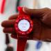 Reuters - La empresa Burg mostr&#243; en San Diego, California los nuevos modelos de su tel&#233;fono reloj.