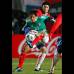 Reuters - Giovanni dos Santos fue el mexicano que más generó fútbol en su equipo. El joven jugador lideró la ofensiva "manita".