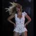 Reuters - El vestuario de Beyonc&#233; es hecho especialmente para la gira por marcas como Kenzo, Pucci y la casa de costura francesa Ralph & Russo.