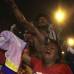 AP - En las cercanías del Palacio de Miraflores cientos de simpatizantes de Chávez lanzaron vivas al mandatario de 58 años, en una fiesta de banderas, gritos y pitos de motocicletas.