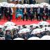 Reuters - Cientos de sombrillas portaron los invitados a la ceremonia, que se realiz&#243; en medio de una leve lluvia.