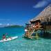 FOTO CORTESÍA TAHITÍ TURISMO - Los Bungalow sobre el agua, que se ofrecen ahora como alojamiento en muchos resorts del mundo, fueron inventados en las islas de Tahití hace 45 años.