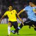 Reuters - La selecci&#243;n Colombia cay&#243; 2-0 en la visita a Uruguay en el estadio Centenario de Montevideo por eliminatorias al Mundial de Brasil-2014.