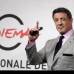 Foto AP - El actor estadounidense Sylvester Stallone revolucionó el Festival de Roma en la presentación de su personaje en la película de acción de Walter Hill Bullet to the Head, donde interpreta a un asesino con un gran sentido de la ironía que encandiló al público.
