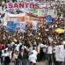 Colprensa - Más de 5.000 personas se concentran en la marcha por la paz en Bogotá.