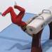 AP - Gimnasta Daan Kenis de B&#233;lgica se cae en plena ronda de calificaci&#243;n de los Campeonatos Mundiales de Gimnasia en Amberes, B&#233;lgica.