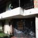 FOTO ARCHIVO EL COLOMBIANO - El 2 de diciembre, las labores de inteligencia permitieron a las autoridades rastrear las llamadas que Escobar le hizo a su hijo Juan Pablo, para llegar hasta la vivienda donde se escond&#237;a en el barrio Los Olivos, occidente de Medell&#237;n, y dar muerte al entonces hombre m&#225;s buscado del mundo.