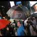 AP - Manifestaci&#243;n en el Times Square de Nueva York pidiendo un alto a la represi&#243;n violenta de la polic&#237;a de Hong Kong ante los activistas por la democracia que actualmente ocupan pac&#237;ficamente las &#225;reas centrales de la ciudad china.