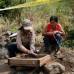 AP - Paccha, que en lengua quechua significa caída de agua, se había convertido en 1984 en un pequeño refugio para decenas de familias, dijo Guzmán, quien entonces tenía 20 años y cuatro meses de embarazo.