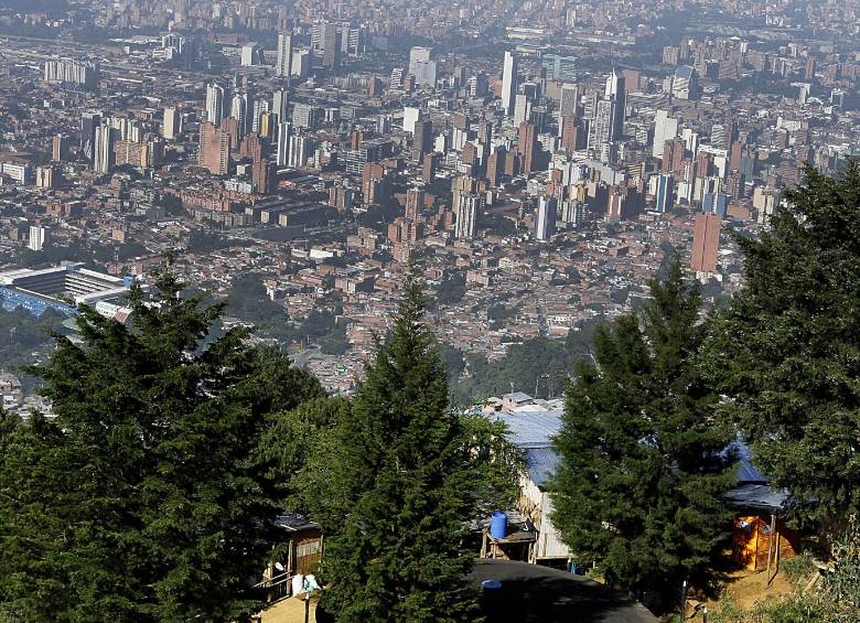 La periferia oriental de Medellín estrena obras