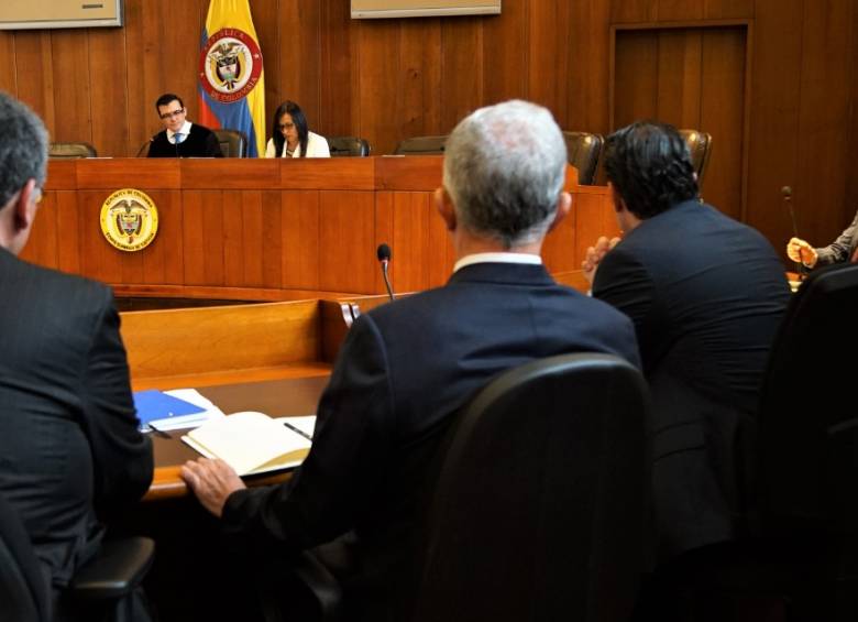 Imagen de Álvaro Uribe Vélez durante la indagatoria. FOTO Diego Menjura/ Comunicaciones Corte Suprema 