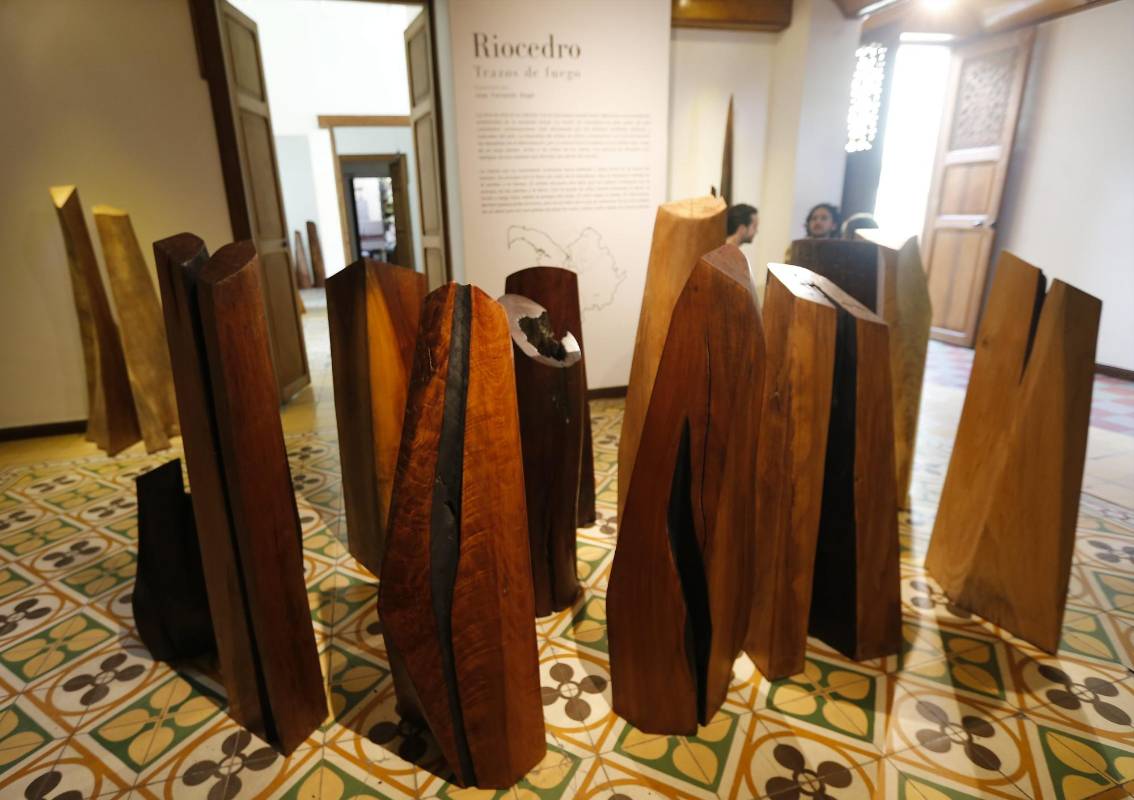 Además de café, La Pascasia es un lugar de encuentro cultural de Medellín. Tiene galería de artes plásticas y fotografía y un auditorio para conciertos, funciones de teatro, conversaciones y foros. Está situado en la Cr. 42 N° 46-46. Teléfono: 218 12 99. Foto: Julio César Herrera