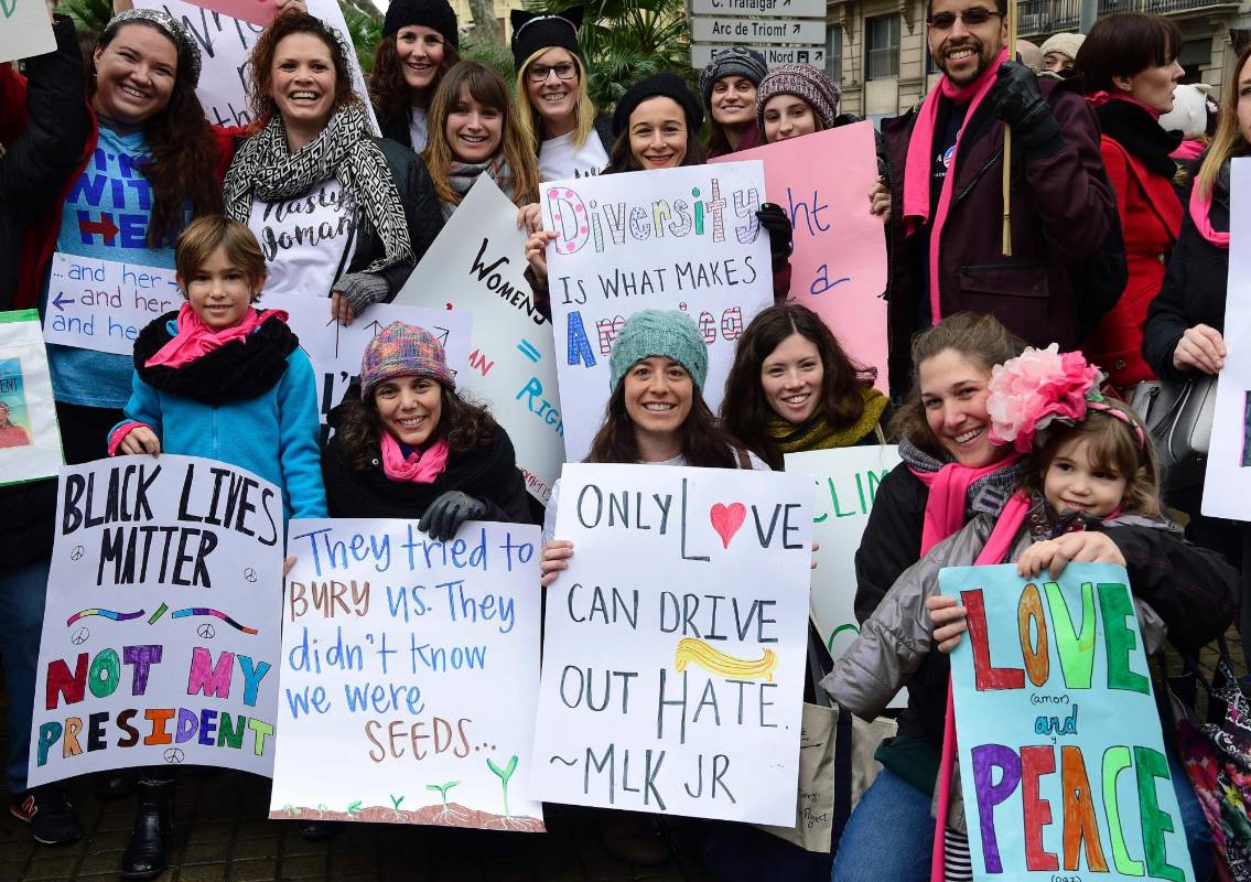 La marcha es oficialmente apoyada por Amnesty International y Planned Parenthood, la mayor red de planificación familiar del país, a la que los republicanos del Congreso le quieren quitar financiamiento. FOTO AFP