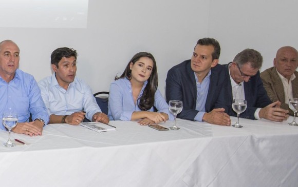 De izquierda a derecha los precandidatos: Nicolás Duque, Jaime Mejía, Ana Cristina Moreno, Alfredo Ramos, Luis Fernando Begué y Álvaro López. FOTO edwin bustamante