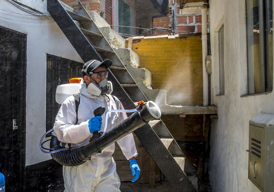 El desinfectante utilizado es 100% biodegradable, de fácil manejo y preparación. Tensoactivo, no cancerígeno y no corrosivo. Foto Juan Antonio Sánchez Ocampo