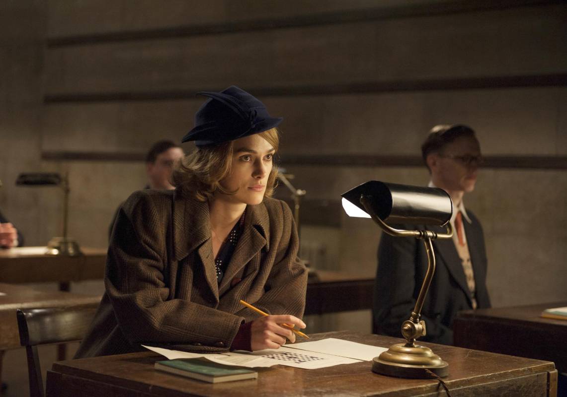 Keira Knightley por su actuación en Código enigma, está nominada a mejor actriz de reparto. FOTO AP