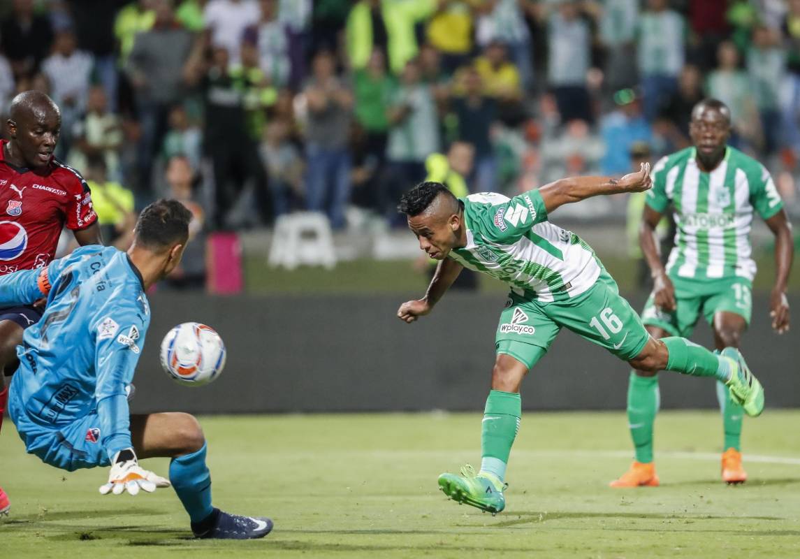 Vladimir Hernández anotó el segundo gol para ratificar el triunfo del verde. Foto: Róbinson Sáenz