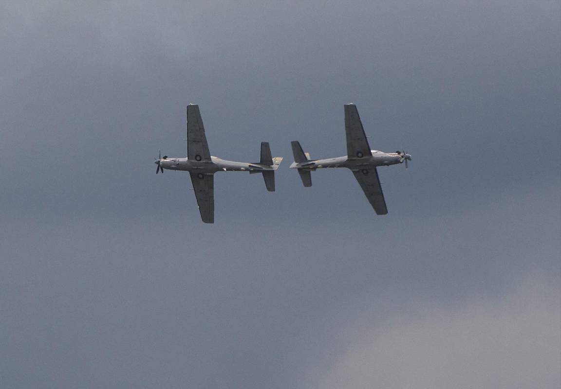 El aniversario 97 de la Fuerza Aérea se celebró con un espectáculo aéreo en Antioquia. FOTOS JAIME PÉREZ