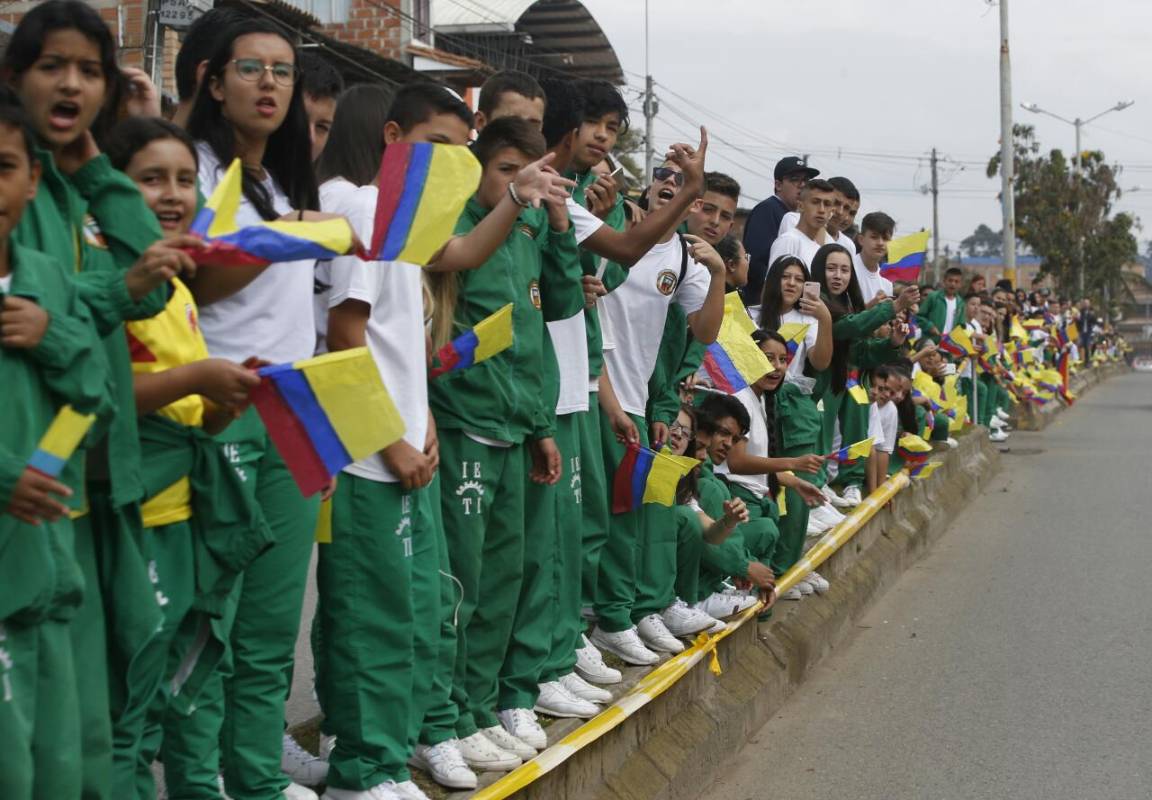Segunda etapa del Tour Colombia 2.1 en la que participan 28 equipos. FOTOS JUAN ANTONIO SÁNCHEZ, MANUEL SALDARRIAGA Y JUAN DAVID ÚSUGA