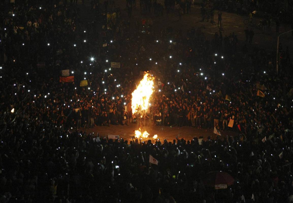 La desaparición de 43 estudiantes en México suscitó múltiples protestas en contra del presidente Enrique Peña Nieto. FOTO REUTERS