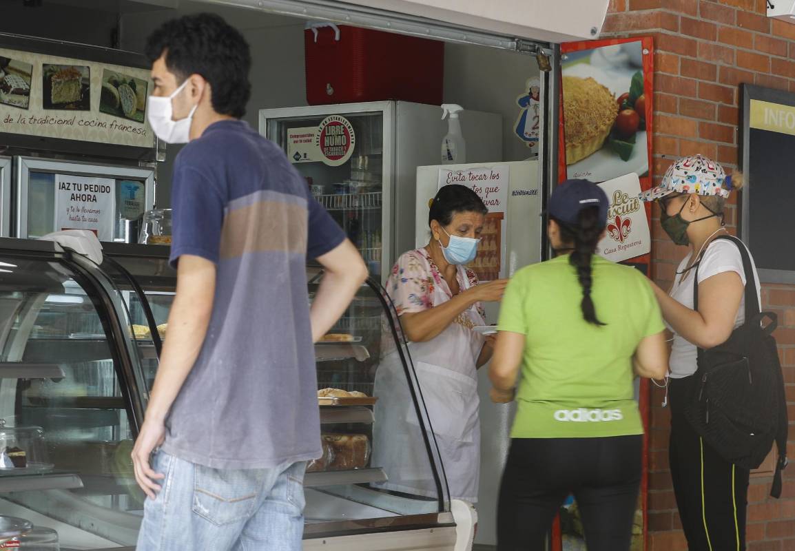 El comercio es uno de los principales impulsores de la economía del país. Foto: Manuel Saldarriaga Quintero