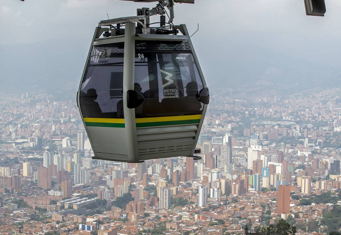 Medellín cuenta ahora con 14.7 kilómetros de cables aéreos. Foto Juan Antonio Sánchez. Foto Juan Antonio Sánchez