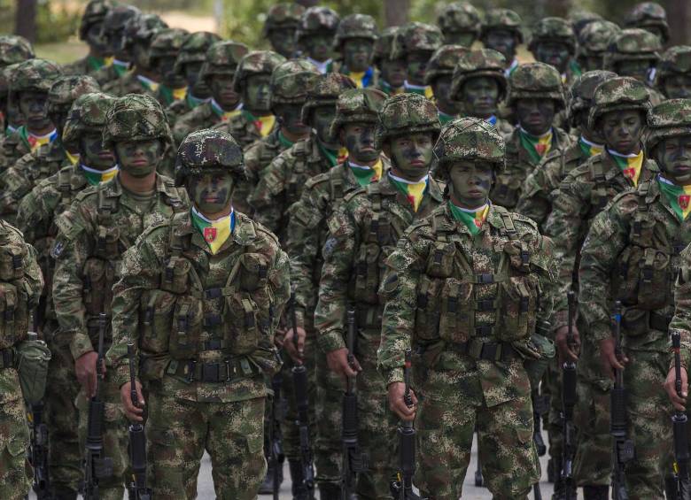 La Contraloría General abrirá un proceso de responsabilidad fiscal por presuntas irregularidades en los contratos del Ejército Nacional, especialmente de la IV Brigada. FOTO Edwin Bustamante
