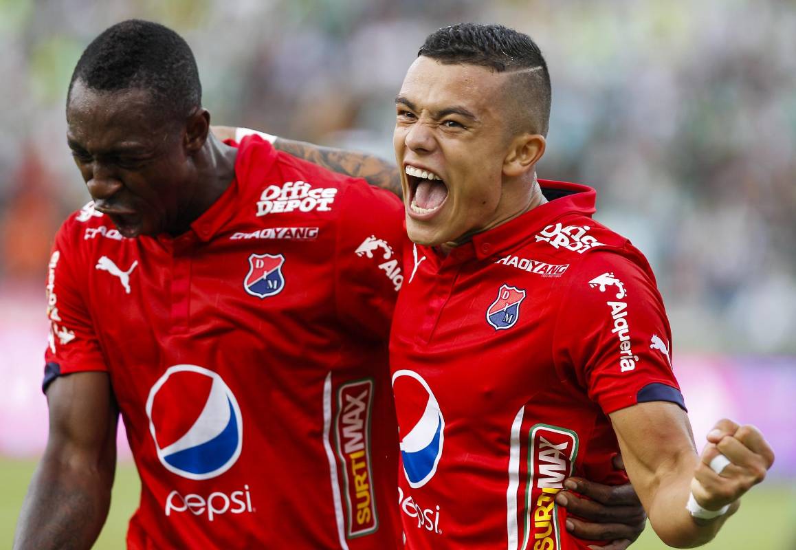 Leonardo Castro autor de las dos anotaciones rojas. FOTO JAIME PÉREZ