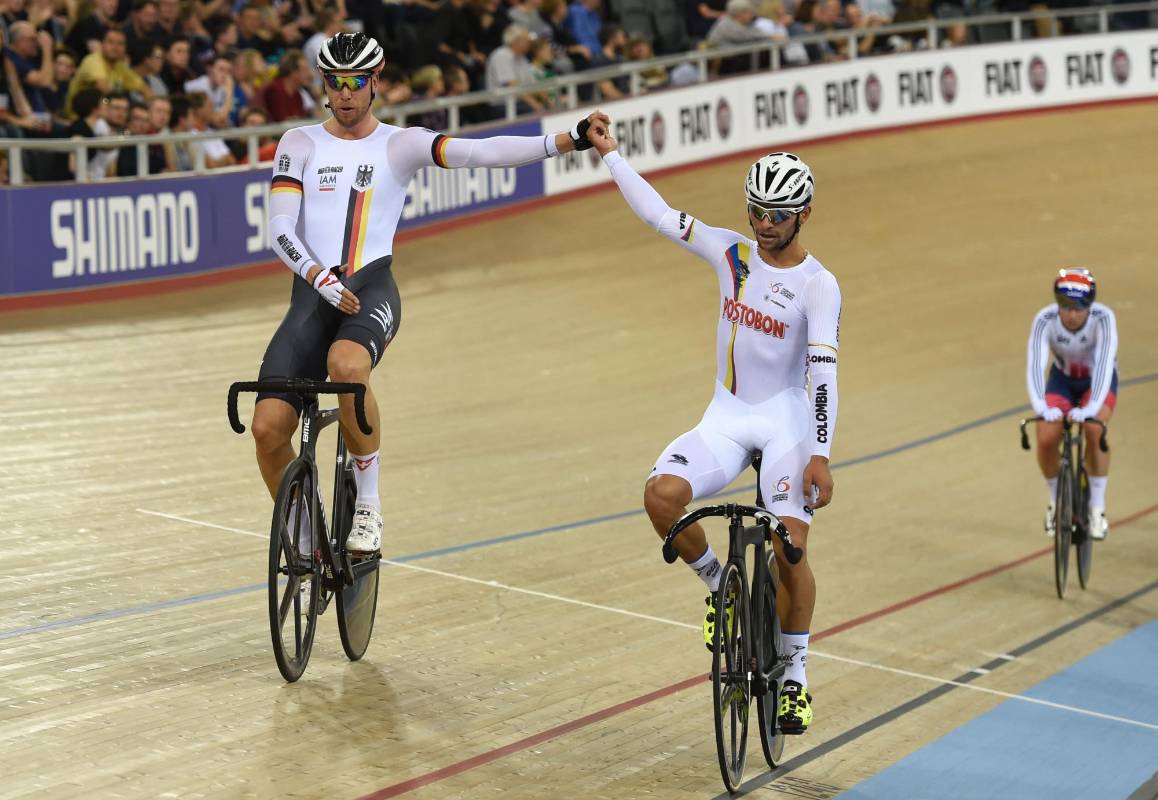 Hace un año el colombiano sorprendió al mundo en París con su primer título mundial en categoría mayores y este sábado ratificó que es el mejor de todos en la actualidad. FOTO AFP
