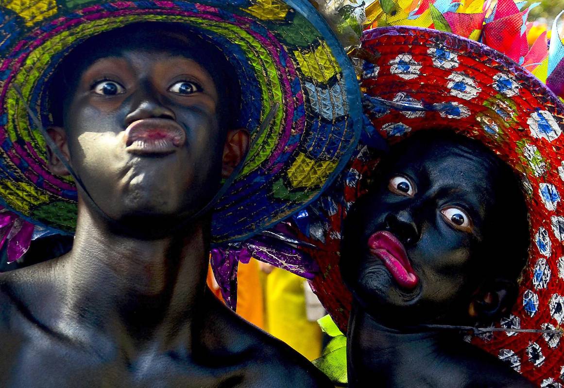 La Gran Parada se lleva a cabo en dos versiones Tradición y Folclor y la Gran Parada de Fantasía. FOTO AFP