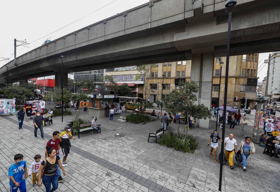 Con la extensión del aislamiento y la reapertura de otros sectores, el llamado es a extremar el auto cuidado para evitar el contagio. Foto: Manuel Saldarriaga Quintero.