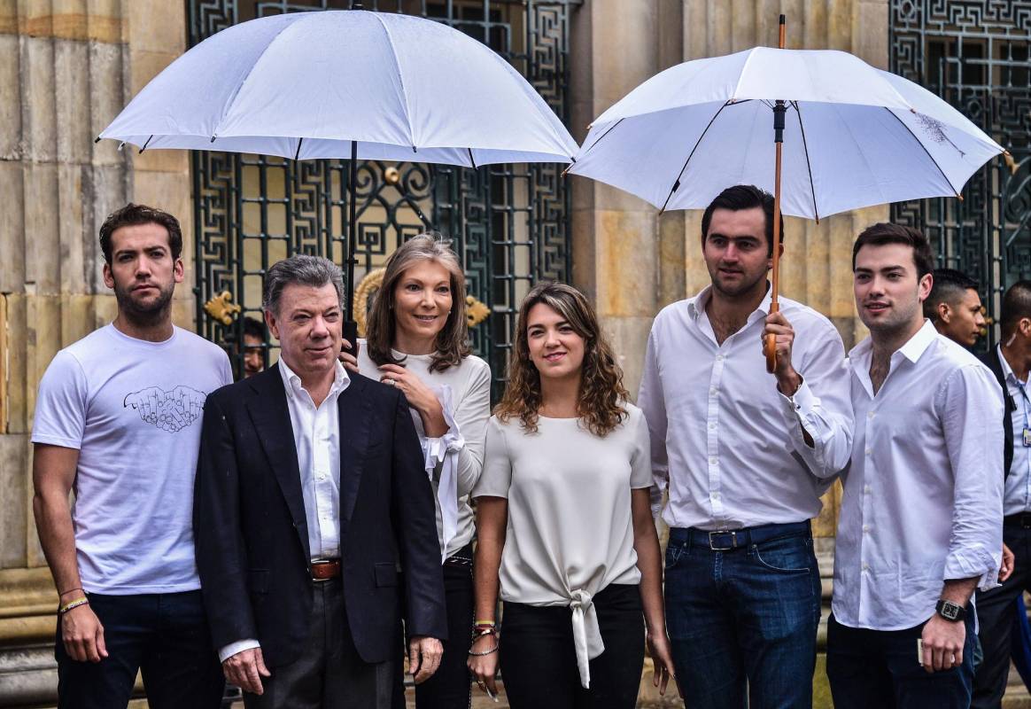 Santos aseguró que espera que el resultado de esta consulta sobre el acuerdo firmado con la guerrilla de las Farc “cambie la historia de este país para bien”. FOTO AFP