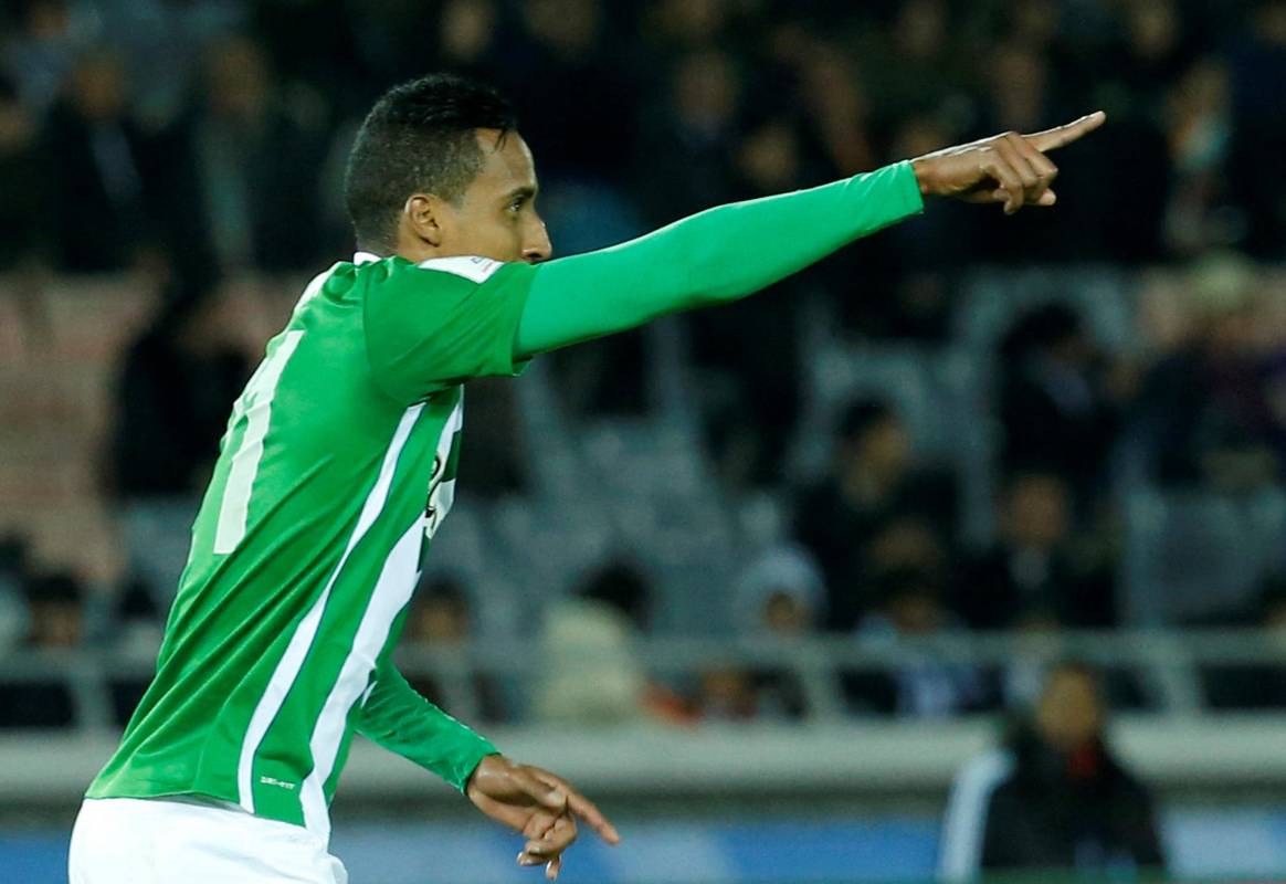 En la tanda de penales, los colombianos simplemente desplegaron mejor puntería. Martínez inició la definición por penales con un disparo que se estrelló en el travesaño. Mosquera puso al frente al Nacional de Medellín engañando por completo a Moisés Muñoz. FOTO REUTERS