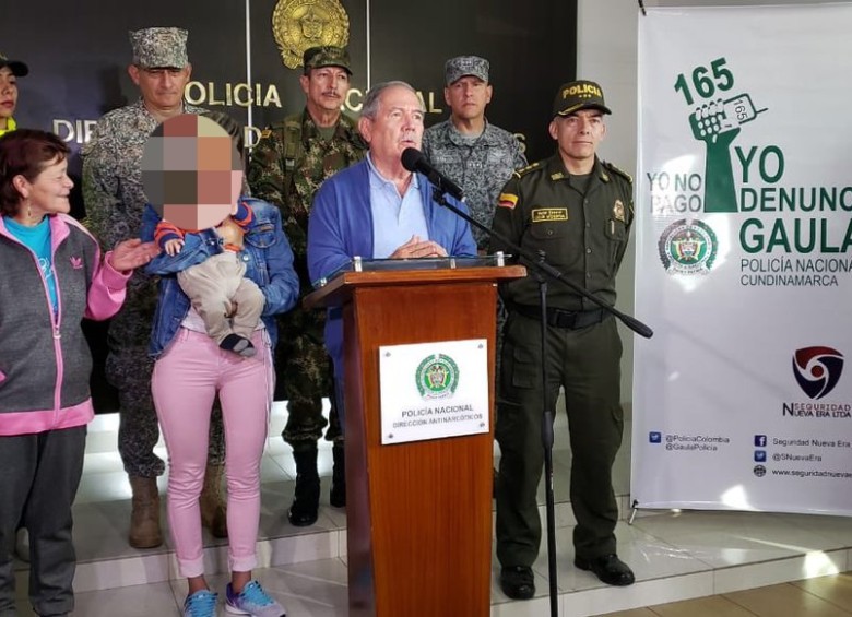El ministro de Defensa, Guillermo Botero, confirmó que una persona fue capturada por este delito. FOTO MINDEFENSA 