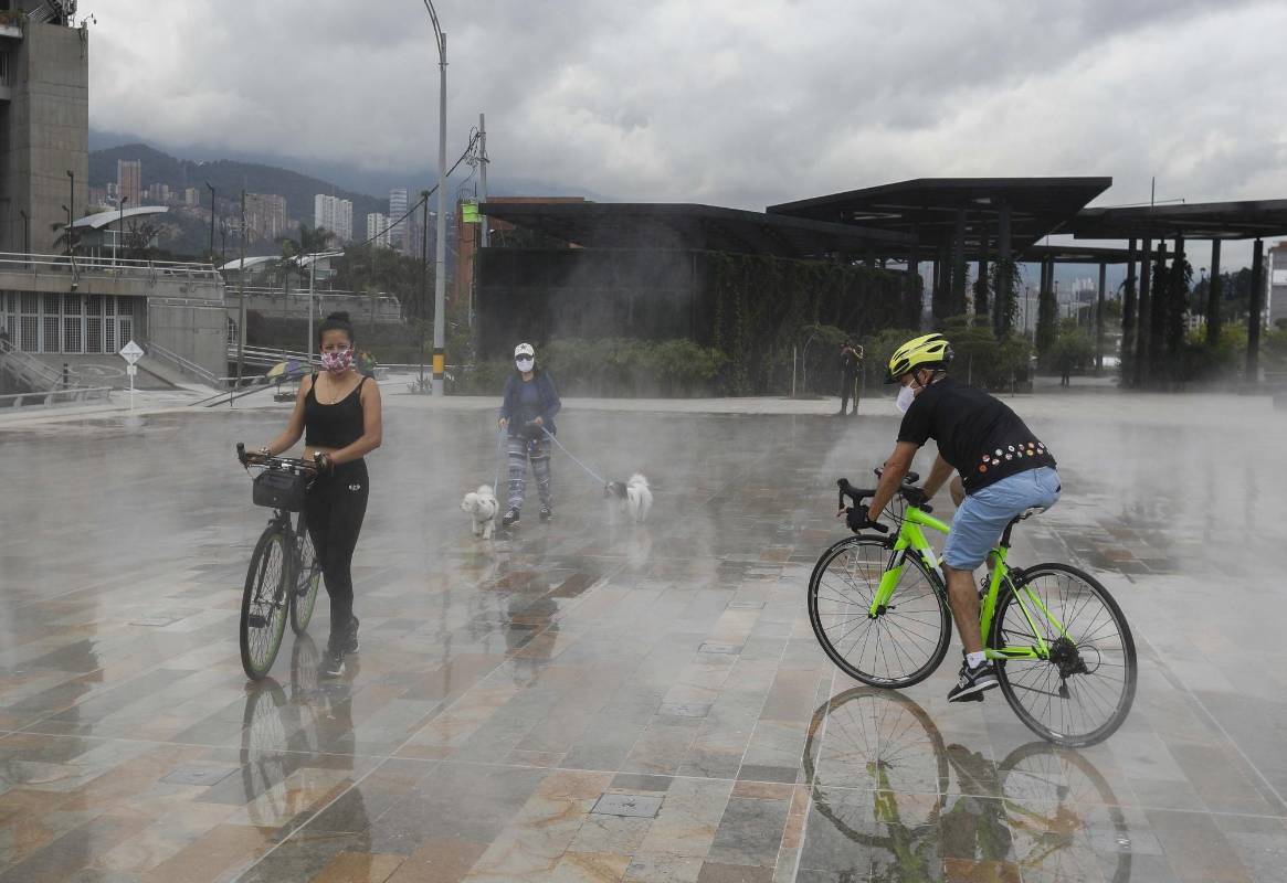 La Alcaldía de Medellín finalizó los trabajos de la etapa 1B (costado oriental) de Parques del Río. Se instalaron los equipos electromecánicos para el funcionamiento del soterrado y se culminó el Parque de Niebla. FOTO MANUEL SALDARRIAGA